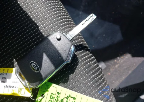 2019 Kia Forte Lxs z USA, uszkodzony, nr VIN 3KPF24AD9KE014180